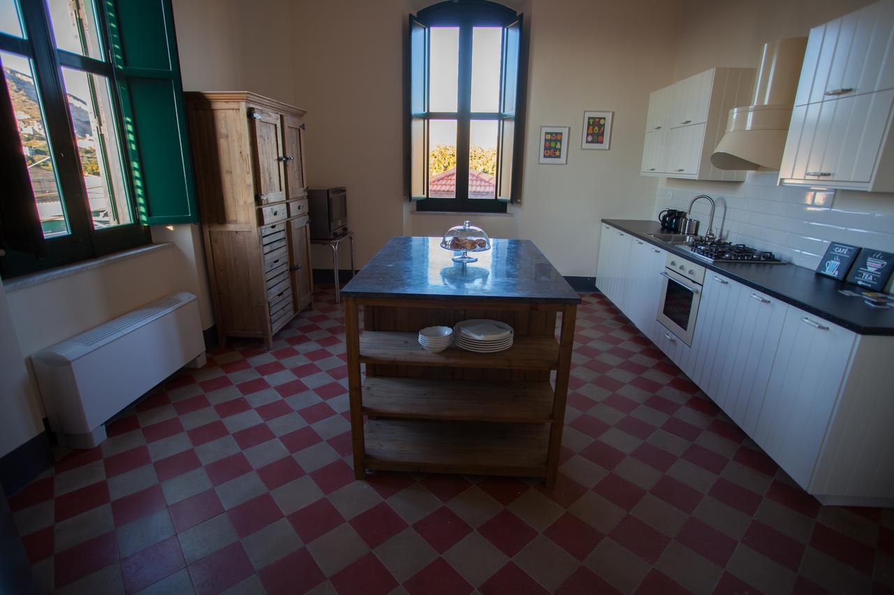 Bed and Breakfast Le Stanze Del Capotreno Багерия Экстерьер фото